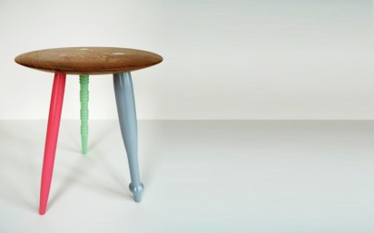 diy-3-legged-table-412x257